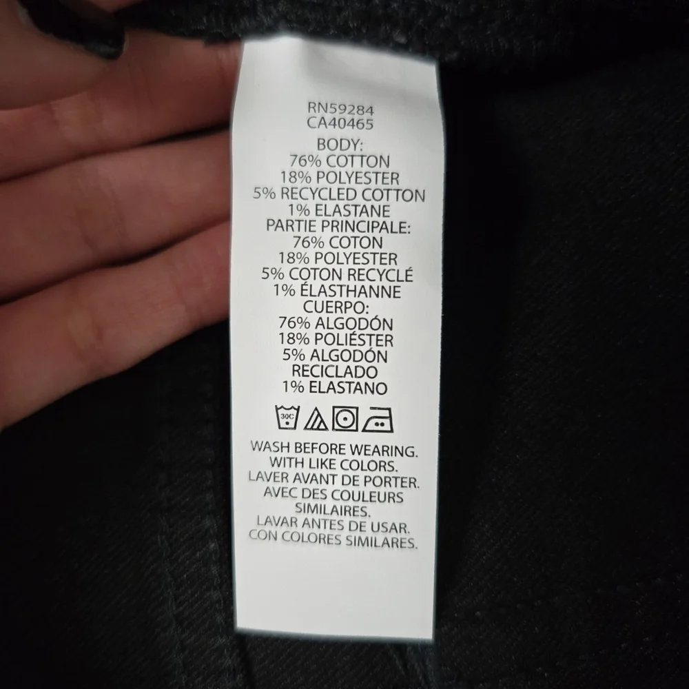 Children's Place Super Skinny Jeans. Black. Size 8. New.